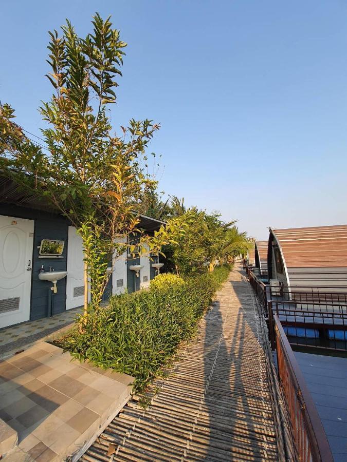 Feel Like Home แบบบ้านบ้าน Talat Amphoe Nakhon Chai Si Εξωτερικό φωτογραφία